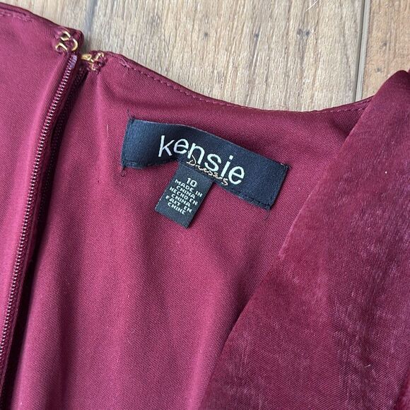 Kensie Midi Dress Womens Size 10 Burgundy V-Neck Sleeveless Hammered Satin - Picture 5 of 9